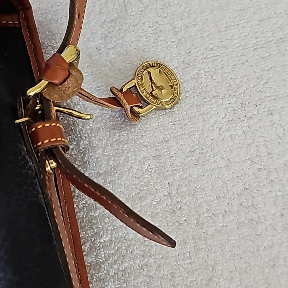 Vintage Dooney&Bourke Computer Bag - Picture 2 of 9